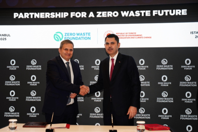 Bakan Kurum, Sıfır Atık Forumu kapsamında ikili görüşmelerde bulundu