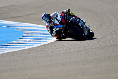 Milli motosikletçi Toprak Razgatlıoğlu, 2025 Dünya Superbike'ta şampiyon oldu