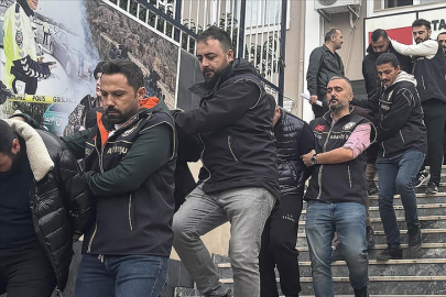 İstanbul merkezli 11 ildeki "change" araç operasyonunda yakalanan 26 şüpheli tutuklandı