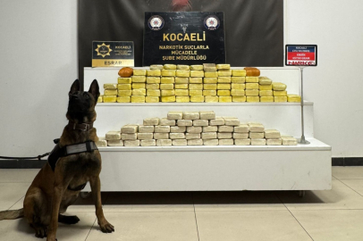 Otomobilde zulalanmış 46 kilo 840 gram uyuşturucu ele geçirildi