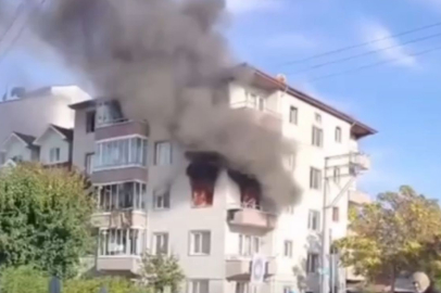 Apartman dairesi alev alev yandı