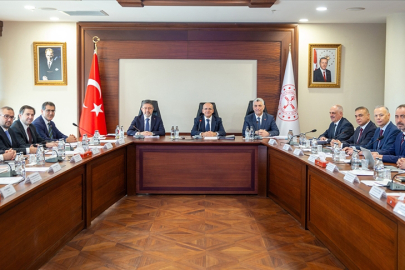 Gıda Komitesi, Hazine ve Maliye Bakanı Mehmet Şimşek'in ev sahipliğinde toplandı