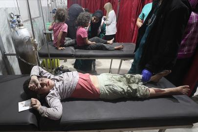 İsrail'in ateşkesi ihlal ederek Gazze'ye düzenlediği saldırılarda hayatını kaybeden Filistinlilerin sayısı 63'e yükseldi