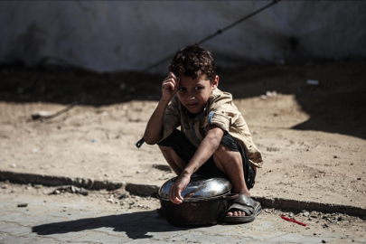 UNICEF, Gazze'de ateşkese rağmen yeterli gıdaya erişemeden aç uyuyan binlerce çocuğun bulunduğunu bildirdi