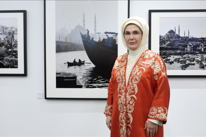 Emine Erdoğan'dan VakıfBank Sanat Galerisi Açılış Programı'na ilişkin paylaşım