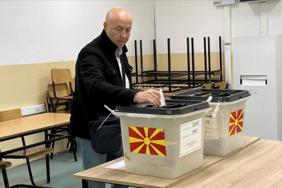 Kuzey Makedonya'da halk, yerel seçimin ikinci turu için sandık başında