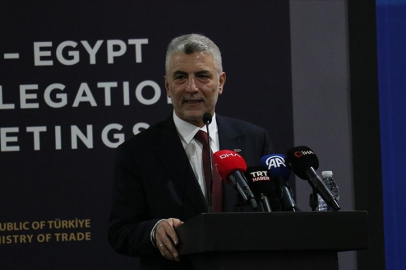 Bakan Bolat, Mısırlı ve Suudi Arabistanlı yetkililerle ikili görüşmeler gerçekleştirdi