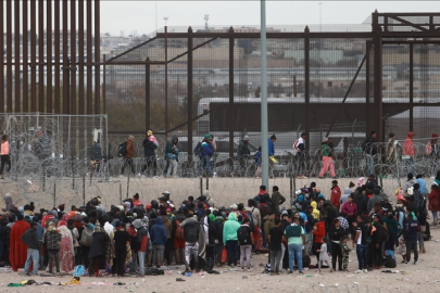 OECD ülkelerine yeni kalıcı göç azalırken sığınma başvuruları rekor seviyeye çıktı