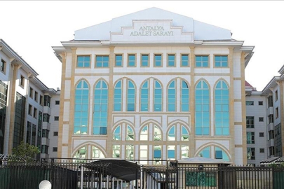 Antalya Büyükşehir Belediyesine yönelik soruşturmada 8 şüpheli gözaltına alındı