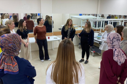 Aile ve Sosyal Hizmetler Bakanlığının "Modüler Aile Eğitim Programı" 42 ilde daha uygulanmaya başlandı