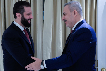 Dışişleri Bakanı Fidan, Suriye Cumhurbaşkanı Şara ile ABD'de bir araya geldi