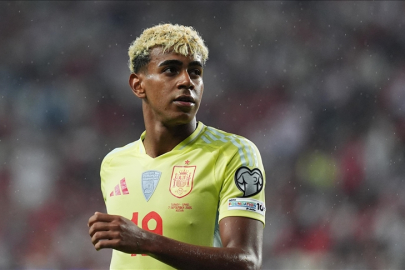 Lamine Yamal, İspanya-Türkiye maçının aday kadrosundan çıkarıldı