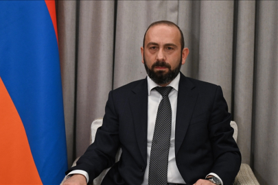 Ermenistan Dışişleri Bakanı Mirzoyan: Azerbaycan ile barış sağlanması bölgenin kalkınmasına katkıda bulunacaktır