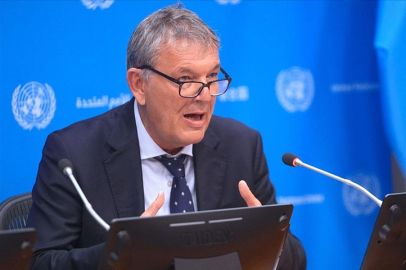 UNRWA Genel Komiseri Lazzarini'den, fon kesintilerinin Ajansın hizmetlerini tehdit ettiği uyarısı