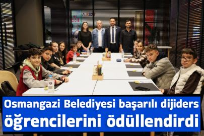 Osmangazi Belediyesi başarılı dijiders öğrencilerini ödüllendirdi
