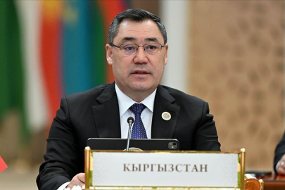 Kırgızistan Cumhurbaşkanı Caparov: Toplantı formatının kardeş Azerbaycan ile genişlemesi işbirliği fırsatları sunacak