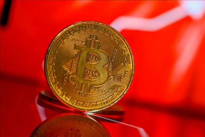 Bitcoin yılbaşından bu yana elde ettiği kazançları sildi