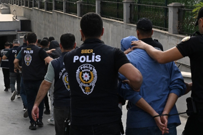 Mersin merkezli yasa dışı bahis operasyonunda 4'ü hakem 36 şüpheli yakalandı