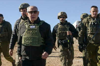 Netanyahu, Suriye'de işgal ettikleri tampon bölgeye gitti