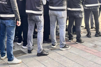 İzmir ve İstanbul'da FETÖ operasyonunda 9 şüpheli yakalandı