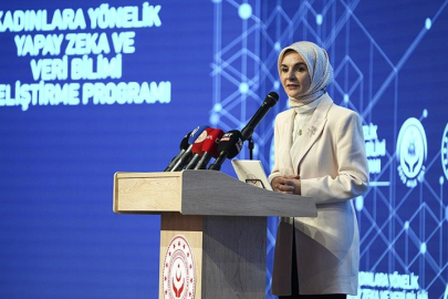 Bakan Göktaş: Kadınlar yapay zeka alanlarına dahil oldukça teknoloji, daha adil ve daha insana dokunan bir hal alacak