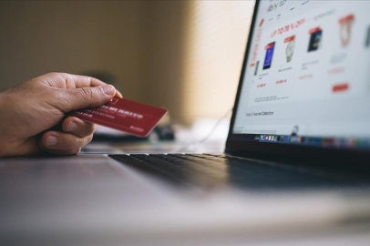 KVKK'den "kasım ve cuma" indirim kampanyaları için "sahte web sitelerine dikkat" uyarısı