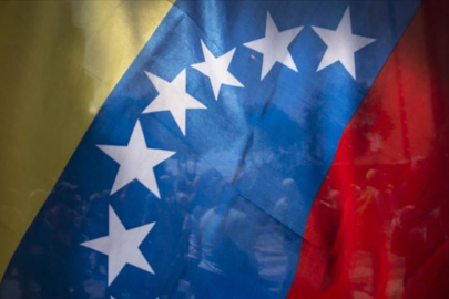 Venezuela: ABD'nin tüm tehditlerine "başı dik" şekilde karşılık veriyoruz