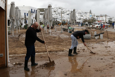 Batı Yunanistan'da olumsuz hava koşulları nedeniyle olağanüstü hal ilan edildi