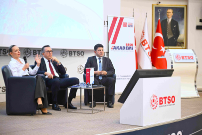 Bilişim sektörü BTSO Akademi’de geleceğin kodlarını yazdı