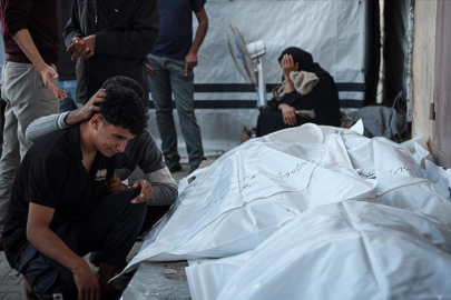 İsrail'in ateşkese rağmen Gazze'de sürdürdüğü saldırılarda 4 Filistinli hayatını kaybetti