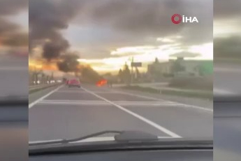 Bursa'da otomobil alev topuna döndü