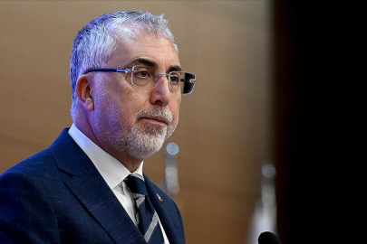 Çalışma ve Sosyal Güvenlik Bakanı Işıkhan: Stratejimizin de etkisiyle işsizlik oranı 30 aydır tekli hanelerde seyrediyor