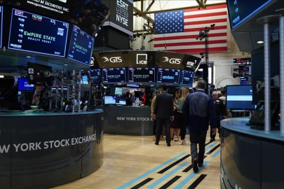 Küresel piyasalarda Çin ve Japonya'dan alınan sinyaller risk iştahını törpülüyor