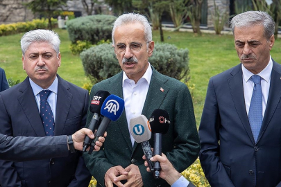 Bakan Uraloğlu'ndan "KAIROS" ve "VIRAT" gemileriyle ilgili açıklama