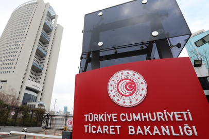 Yiyecek içecek hizmeti sunan işletmelerde zorunlu servis ücreti yasaklanıyor