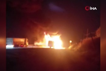 Bursa'da servis otobüsü alevlere teslim oldu