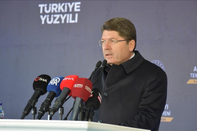 Adalet Bakanı Tunç: Biz adaleti, Sayın Cumhurbaşkanımızın öncülüğünde birilerinin arka bahçesi olmaktan kurtardık