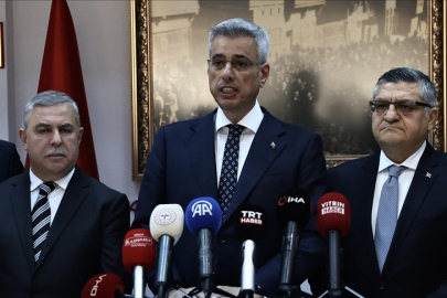 Sağlık Bakanı Memişoğlu: Türkiye genelinde 856 ambulans aldık ve birkaç hafta içerisinde illerimize göndereceğiz