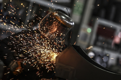 Sanayide çalışan kişi başına üretim endeksi üçüncü çeyrekte yıllık bazda yüzde 9 arttı