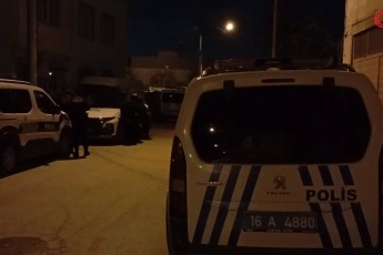 Dur ihtarına uymayan sürücü 1 saat süren kovalamacaya neden oldu