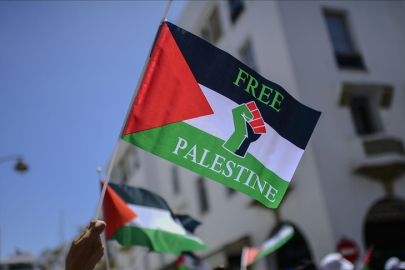 Fas'ta binlerce kişi, "siz ümmetin onurusunuz" sloganıyla Gazze'ye destek için yürüdü