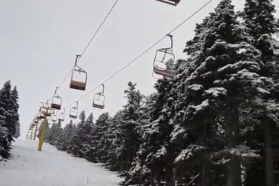 Uludağ'da kar yağışı etkisini sürdürüyor