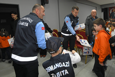 Osmangazi’de minikler zabıtanın görevlerini öğrendi