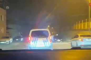 Bursa'da eve yapılan baskında cephanelik çıktı!