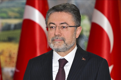 Bakan Yumaklı, ürünlerde pestisit kalıntısını önlemeyi amaçlayan yeni B-Reçete Sistemi'ni anlattı