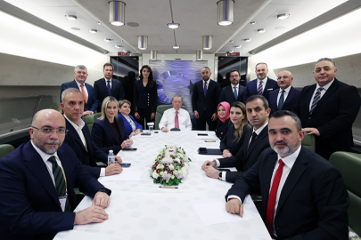 Erdoğan: “Barış uzakta değil, onu görüyoruz”