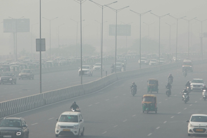 Hindistan'da hava kirliliğinin "şiddetli" seviyeye ulaşması nedeniyle harekete geçildi