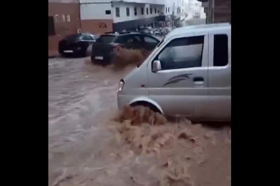 Fas’ta sel ve fırtına nedeniyle hayatını kaybedenlerin sayısı 21'e yükseldi