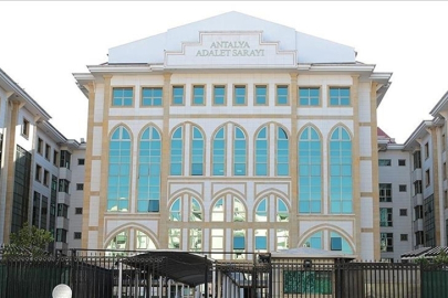 Antalya Büyükşehir Belediyesine yönelik soruşturmada Muhittin Böcek ve 6 şüphelinin ek ifadesi alınacak