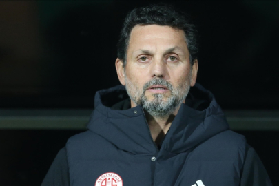 Antalyaspor teknik direktör Erol Bulut ile yollarını ayırdı